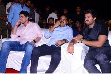 Maharshi Movie Pre Release Event